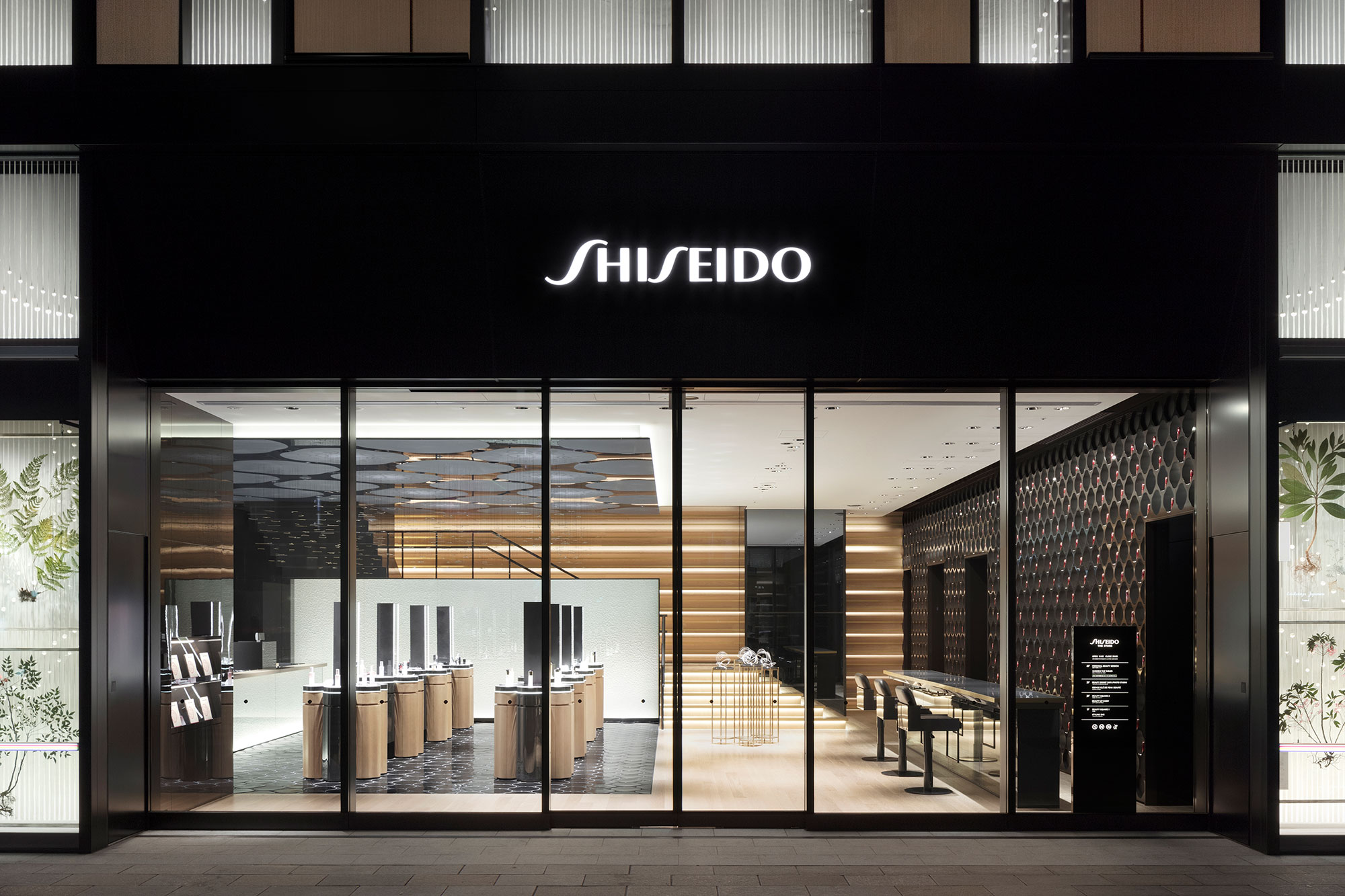 chikaの香水シリーズ資生堂 銀座 SHISEIDO ginza